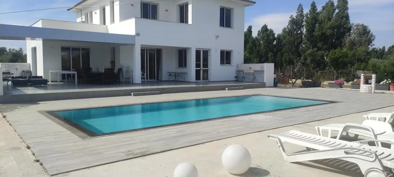 Kiti Village Villa, Cyprus, Salt-Water Pool, 6 Bedrooms, Larnaca Villa